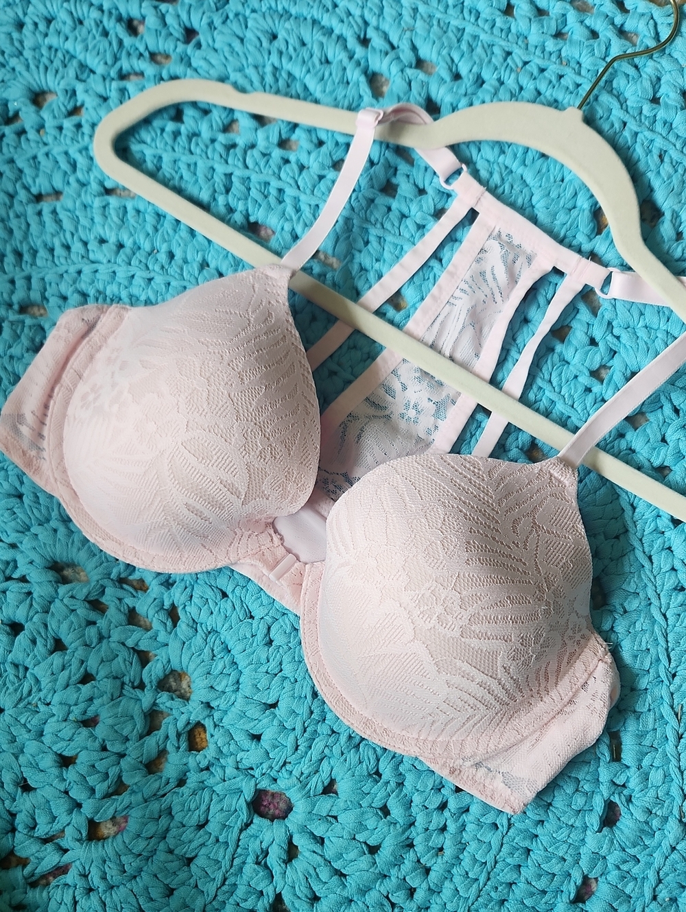 NWT Pink - Victoria's Secret Light Blush Pink Lace Push-Up Bra Strappy Back Wire